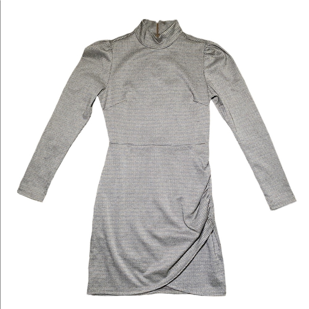 Forever21 Long Sleeve Dress